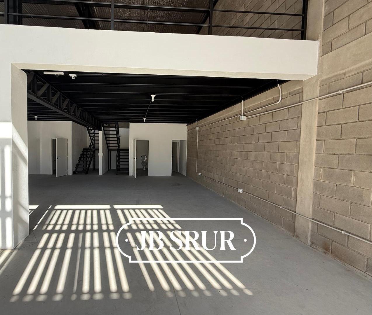 Foto de Local comercial en venta en Miradores de Manantiales, Manantiales I, imagen 3