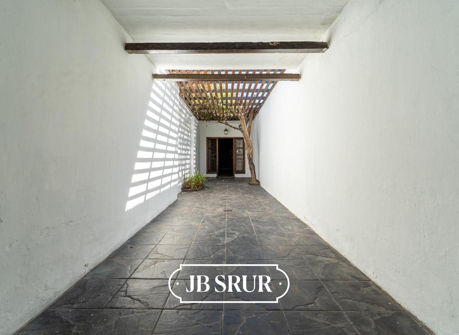 Foto de Casa en venta de 3 dormitorios en Barrio Jardin Apto Credito, imagen 1