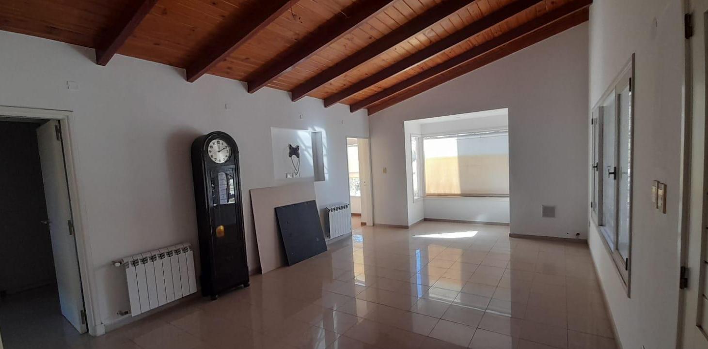 Foto de Casa en Alquiler en Housing con seguridad en Quintas de Arguello 4, imagen 3