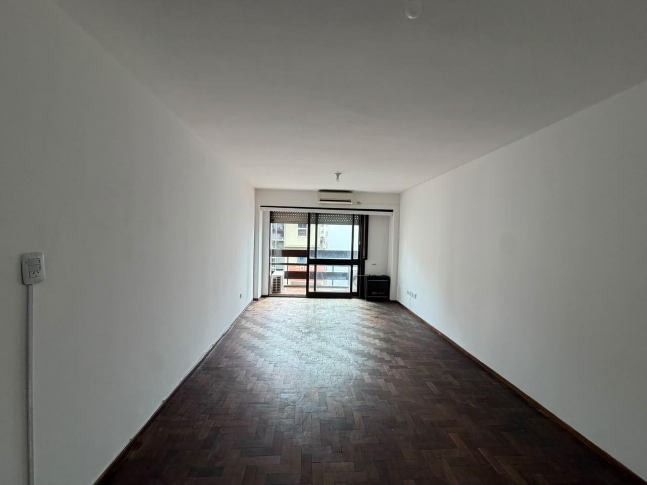 Foto de Departamento en Alquiler de 3 Dormitorios en Barrio Centro, imagen 4