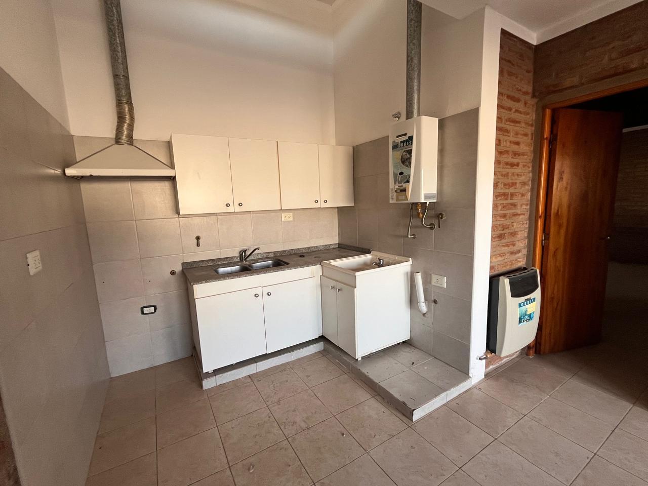 Foto de Casa en Alquiler de 2 dormitorios en Villa Allende B° La Amalia, imagen 1