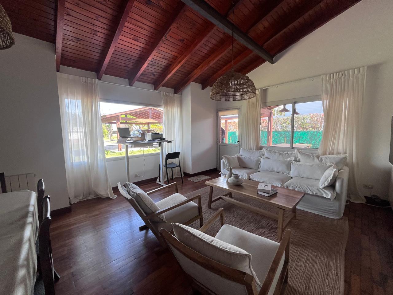 Foto de Casa a la venta 3 dormitorios en Country Chacras de Villa Allende, imagen 2