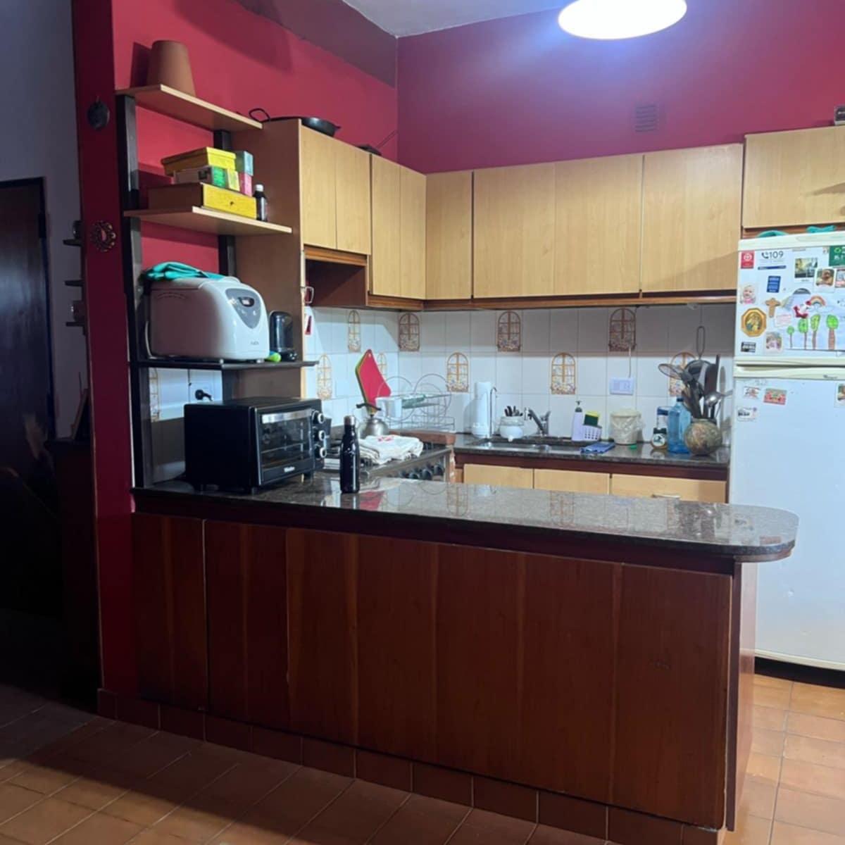 Casa 7 Ambientes en Carapachay 2