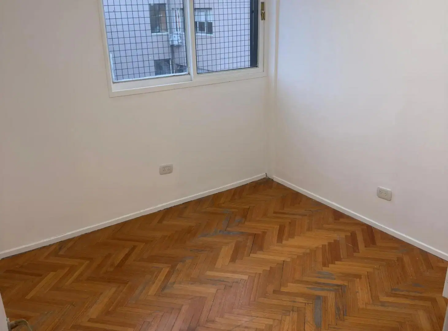 DEPARTAMENTO 3 AMBIENTES EN ACASSUSO 4