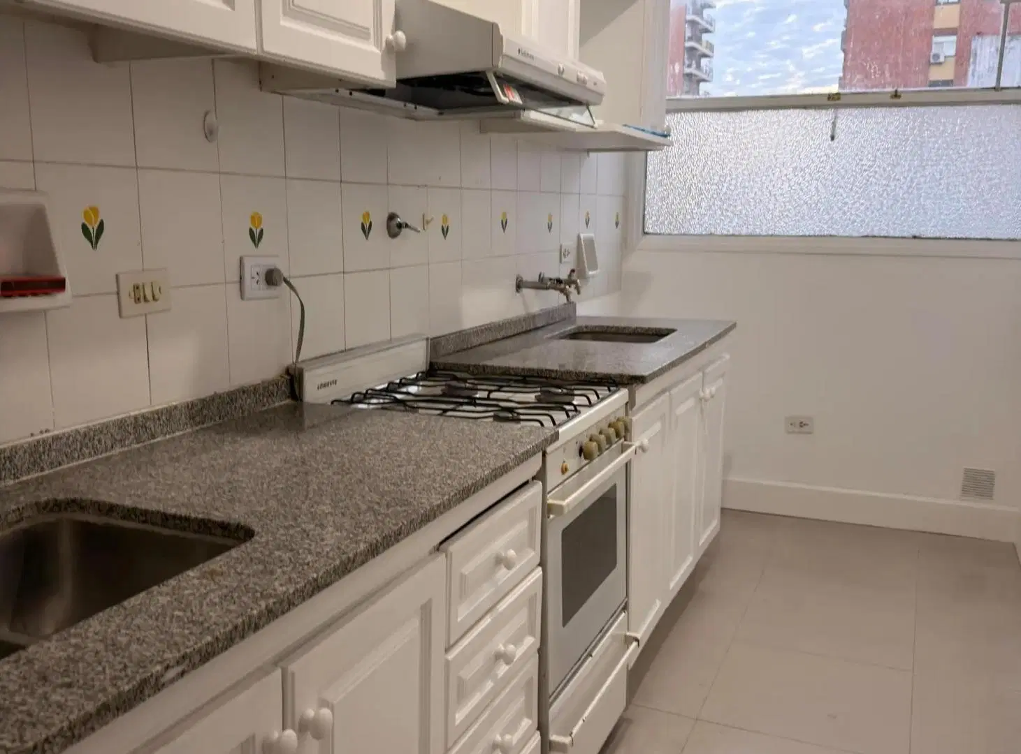 DEPARTAMENTO 3 AMBIENTES EN ACASSUSO 2