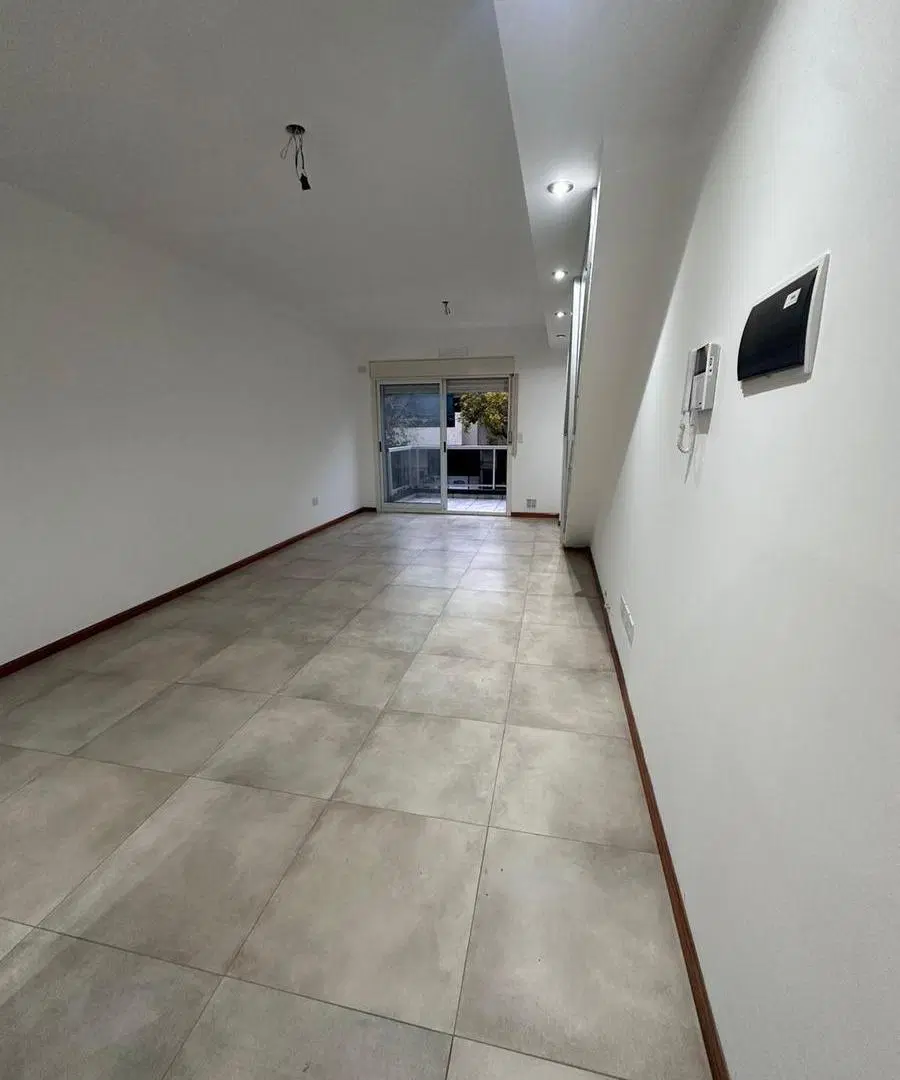 VENTA PH TIPO CASA 4 AMBIENTES - VILLA DEL PARQUE 1