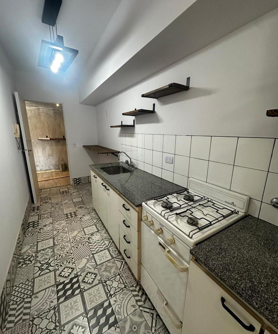 Foto de VENTA DEPARTAMENTO 2 AMBIENTES - CABALLITO, imagen 2