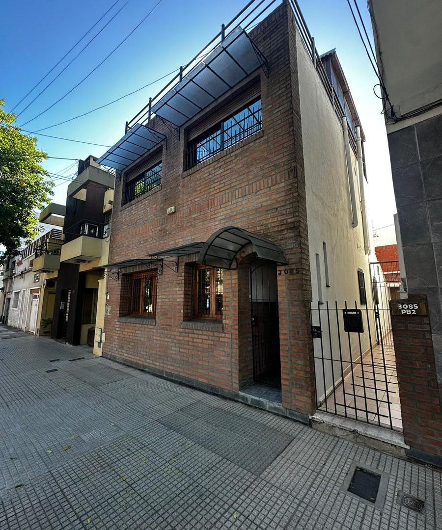 Foto de VENTA PH TIPO CASA 4 AMBIENTES - VILLA DEL PARQUE, imagen 1