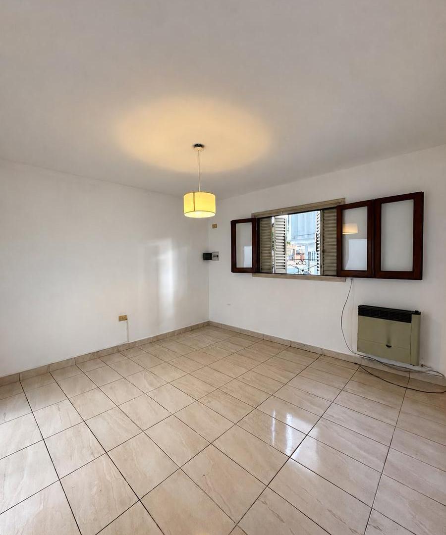 Foto de ALQUILER CASA 3 AMBIENTES - FLORESTA, imagen 3