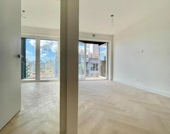 3 AMBIENTES FRENTE PISO ALTO EN CABALLITO SUR CON AMENITIES 4