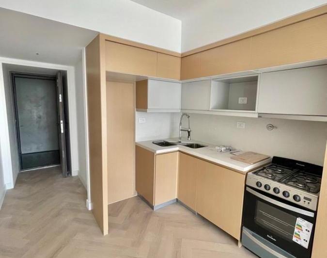 3 AMBIENTES FRENTE PISO ALTO EN CABALLITO SUR CON AMENITIES 3