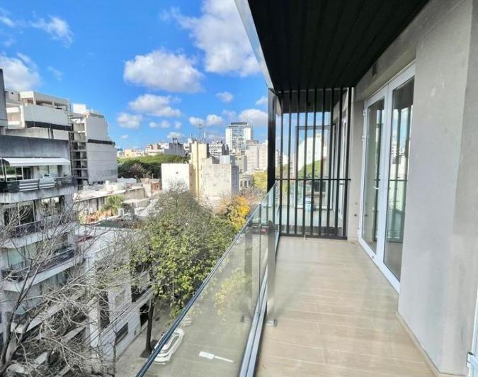 3 AMBIENTES FRENTE PISO ALTO EN CABALLITO SUR CON AMENITIES 1