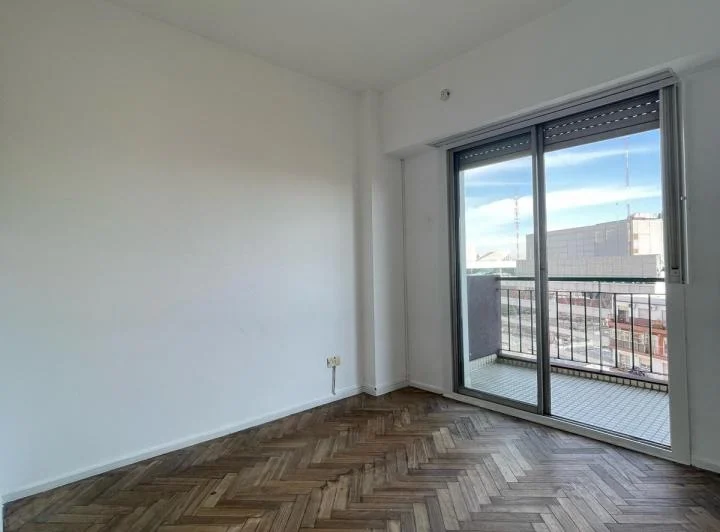 COMODO 3 AMBIENTES EN DORREGO AL 900 VILLA CRESPO PISO 11 4