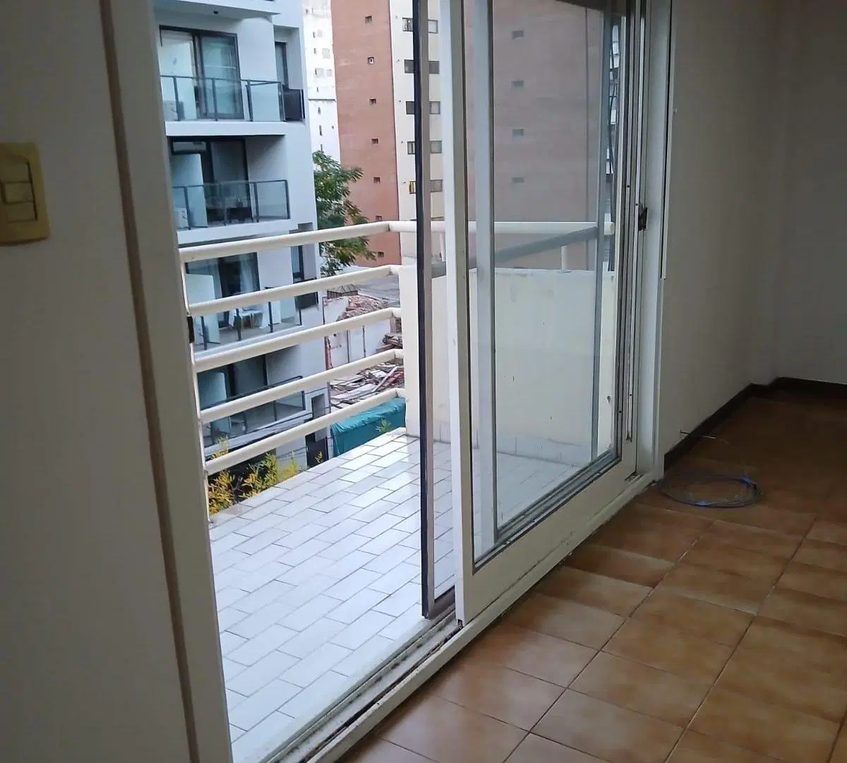 IMPECABLE 2 AMBIENTES EN PALERMO BILLINGHURST Y CABRERA 2