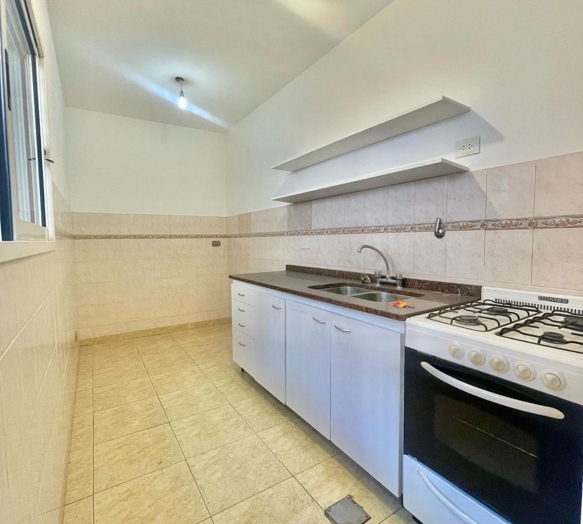 Foto de VENTA IMPECABLE DPTO TIPO PH 3 AMBIENTES EN VILLA DEVOTO, imagen 3
