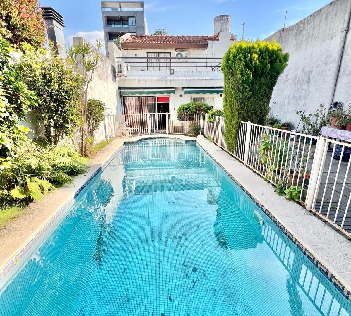 Foto de VENTA CHALET EN VILLA DEVOTO 6AMB 4BÑOS PISCINA Y COCH., imagen 1