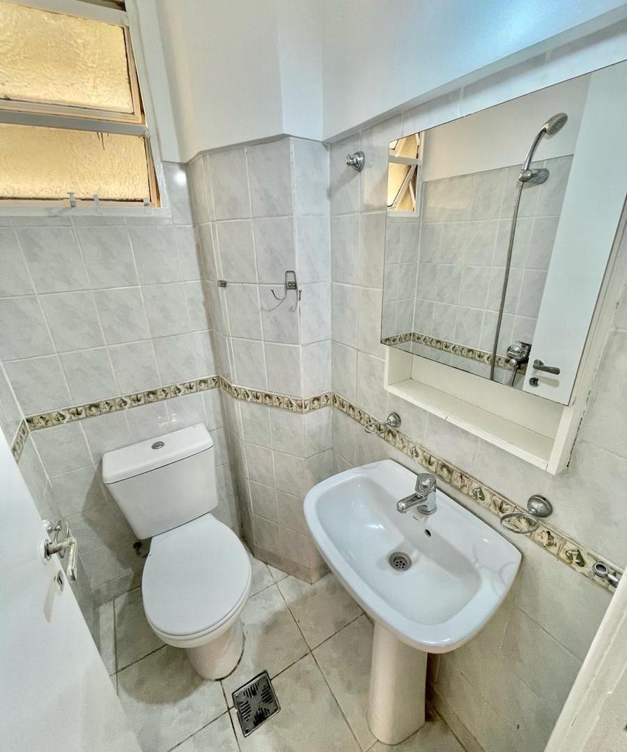 Foto de VENTA IMPECABLE SEMIPISO EN BELGRANO 4 AMBIENTES, imagen 5