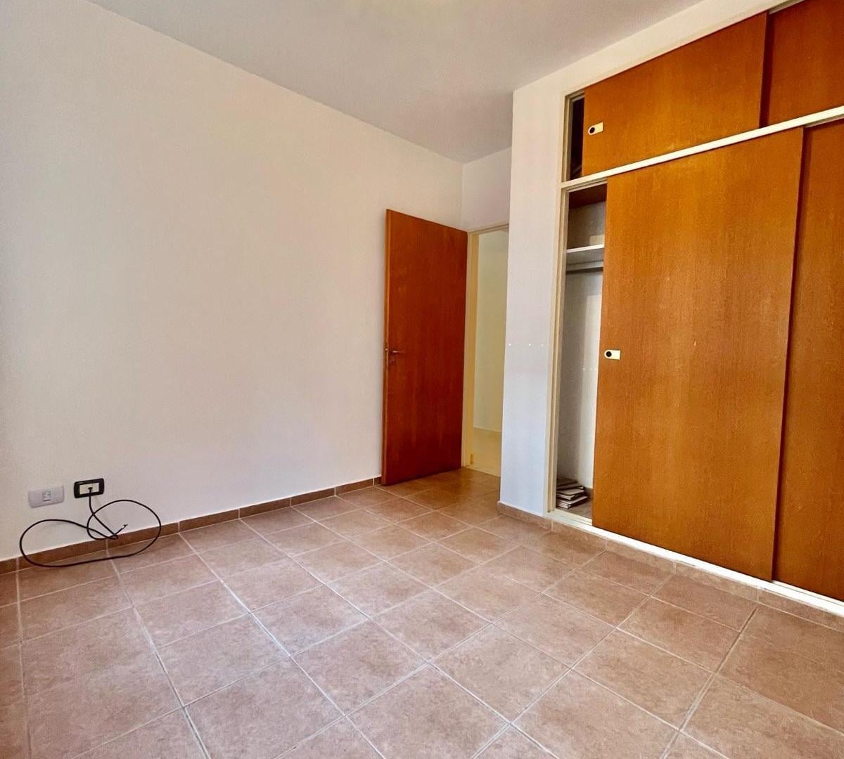 Foto de VENTA IMPECABLE DPTO TIPO PH 3 AMBIENTES EN VILLA DEVOTO, imagen 5