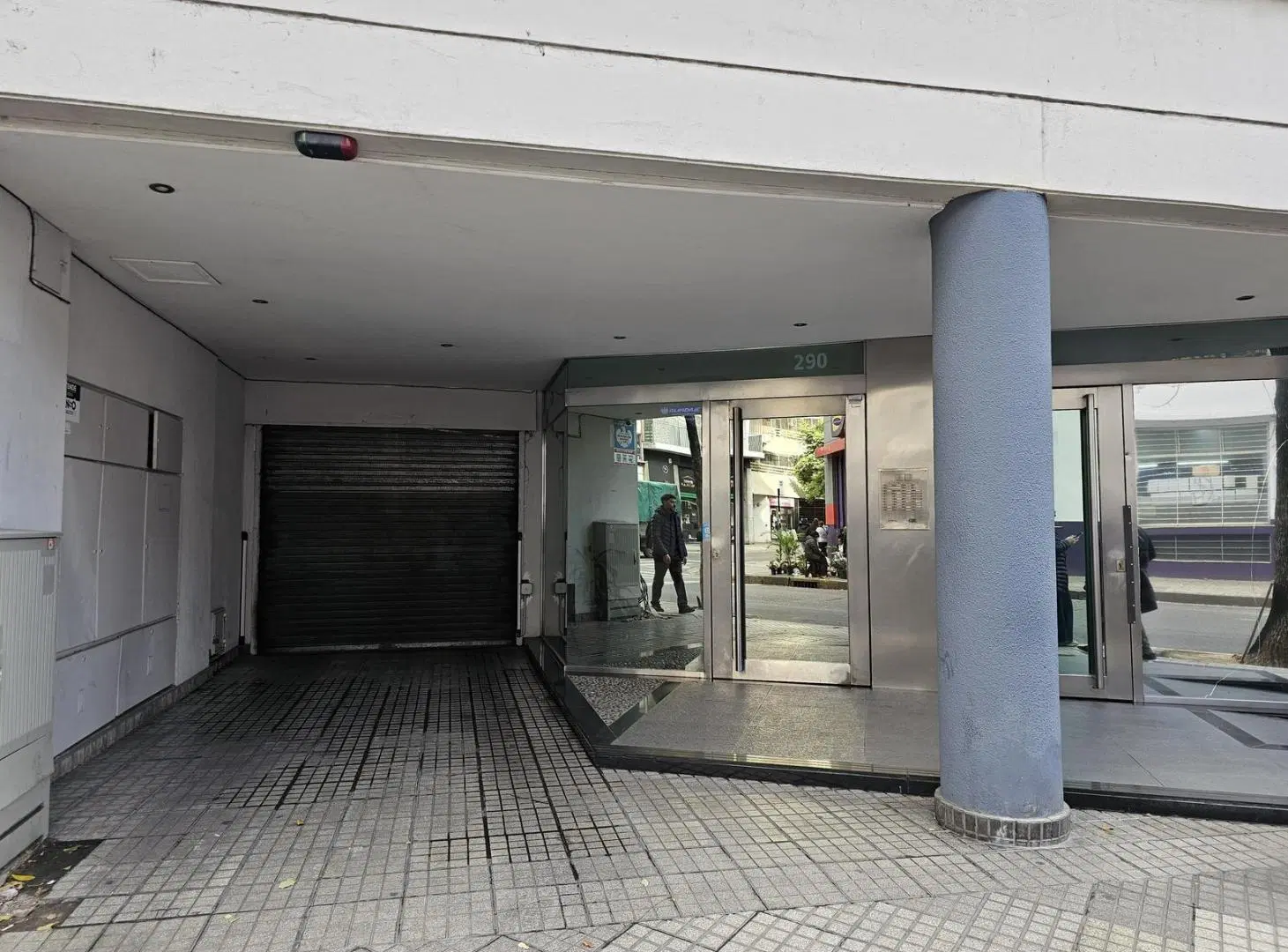 Cochera en Centro Norte, Paraguay 290, cochera en venta 1