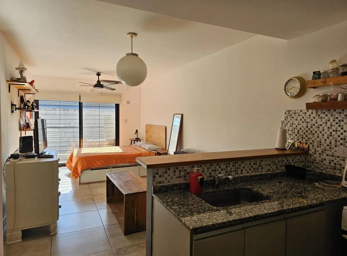 Departamento monoambiente en venta. Jujuy 3166 2