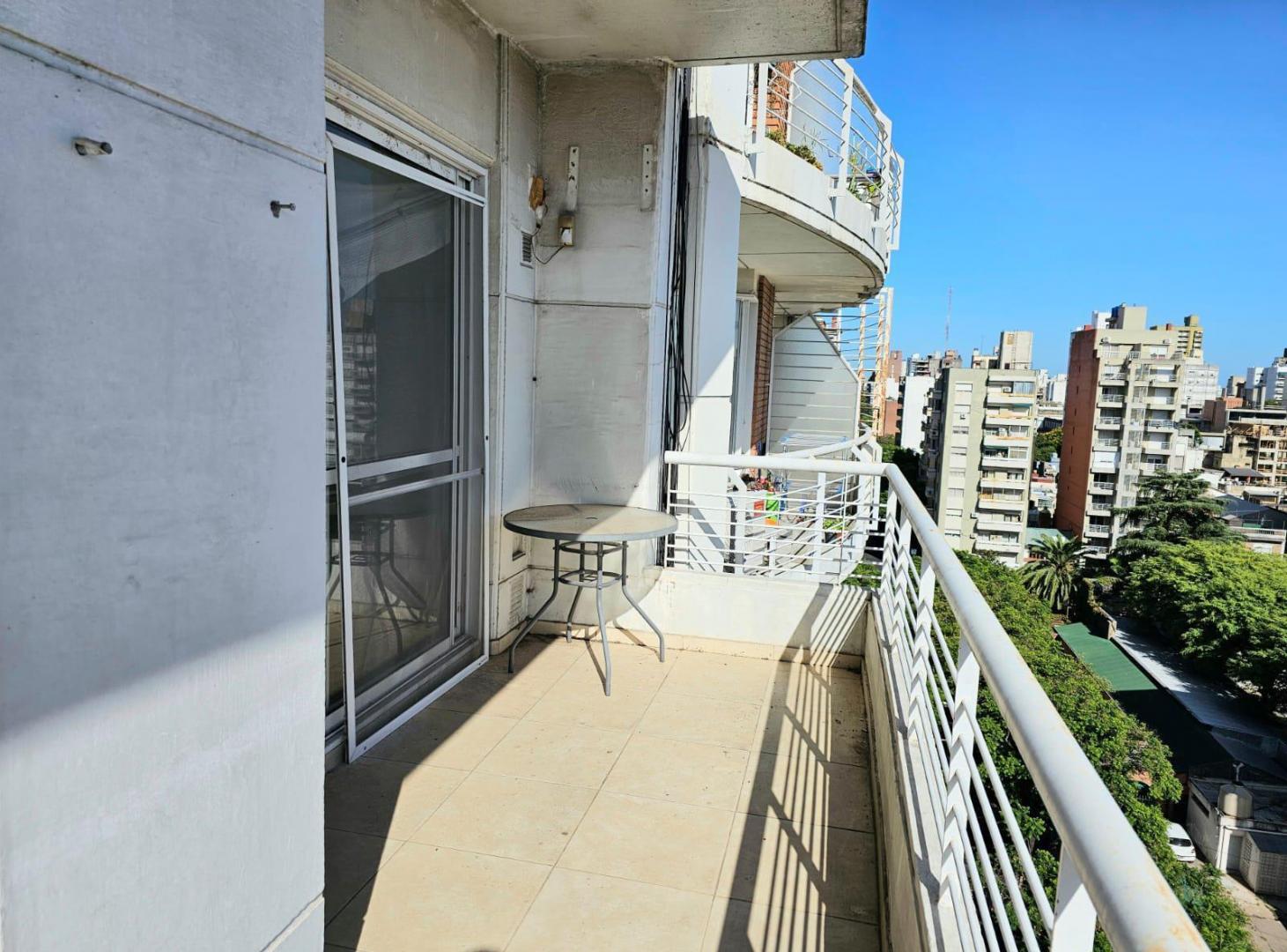 Foto de Departamento en alquiler, dos baños, cochera, imagen 5