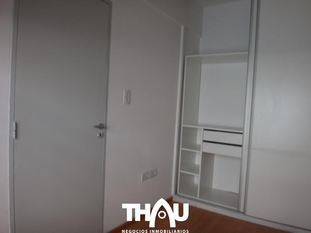 Foto de Departamento contra frente de 1 dormitorio., imagen 3