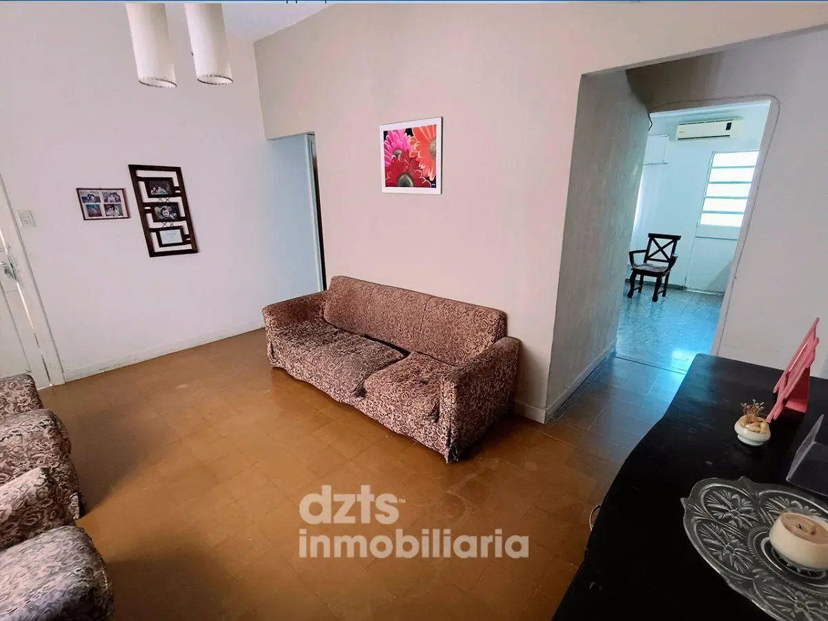 CASA EN GRANADERO BAIGORRIA 4