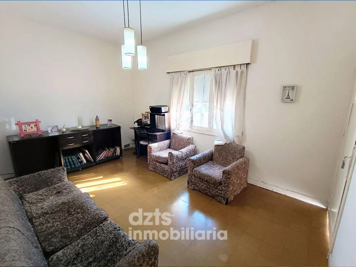 CASA EN GRANADERO BAIGORRIA 5