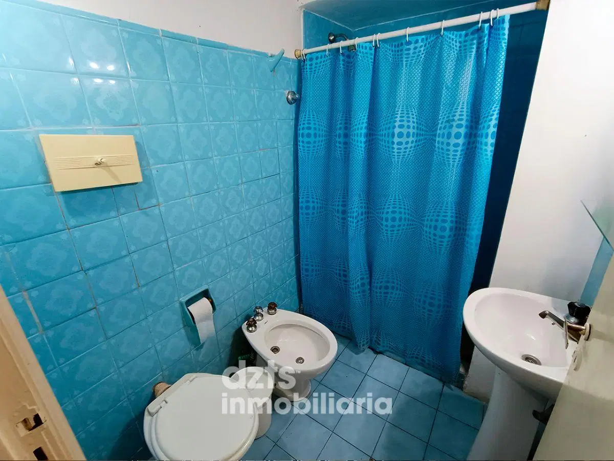 CASA EN GRANADERO BAIGORRIA 8