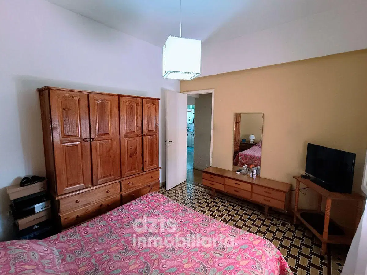 CASA EN GRANADERO BAIGORRIA 1