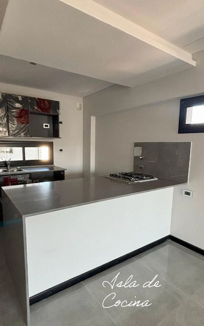 Córdoba 2760, un dormitorio 54m2 a la VENTA.-