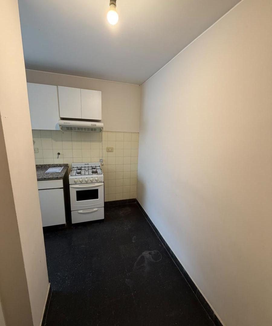Foto de Departamento 1 dormitorio a la venta - Mitre 1100.-, imagen 3