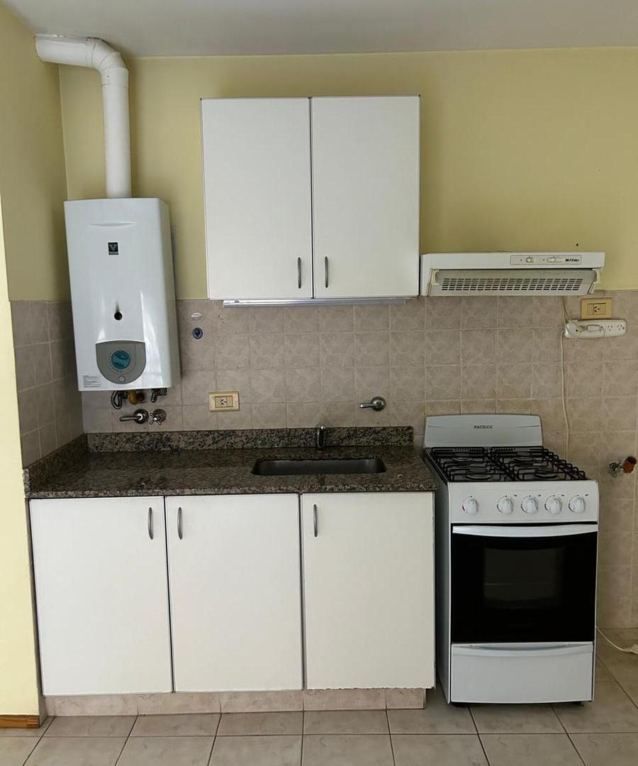 Foto de Departamento 1 dormitorio en alquiler, Ov. Lagos 400.-, imagen 4