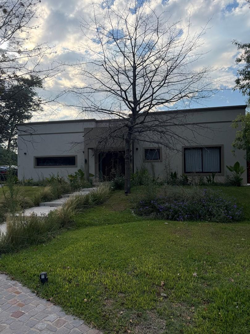 Casa en Venta en Sausalito, Pilar, G.B.A. Zona Norte