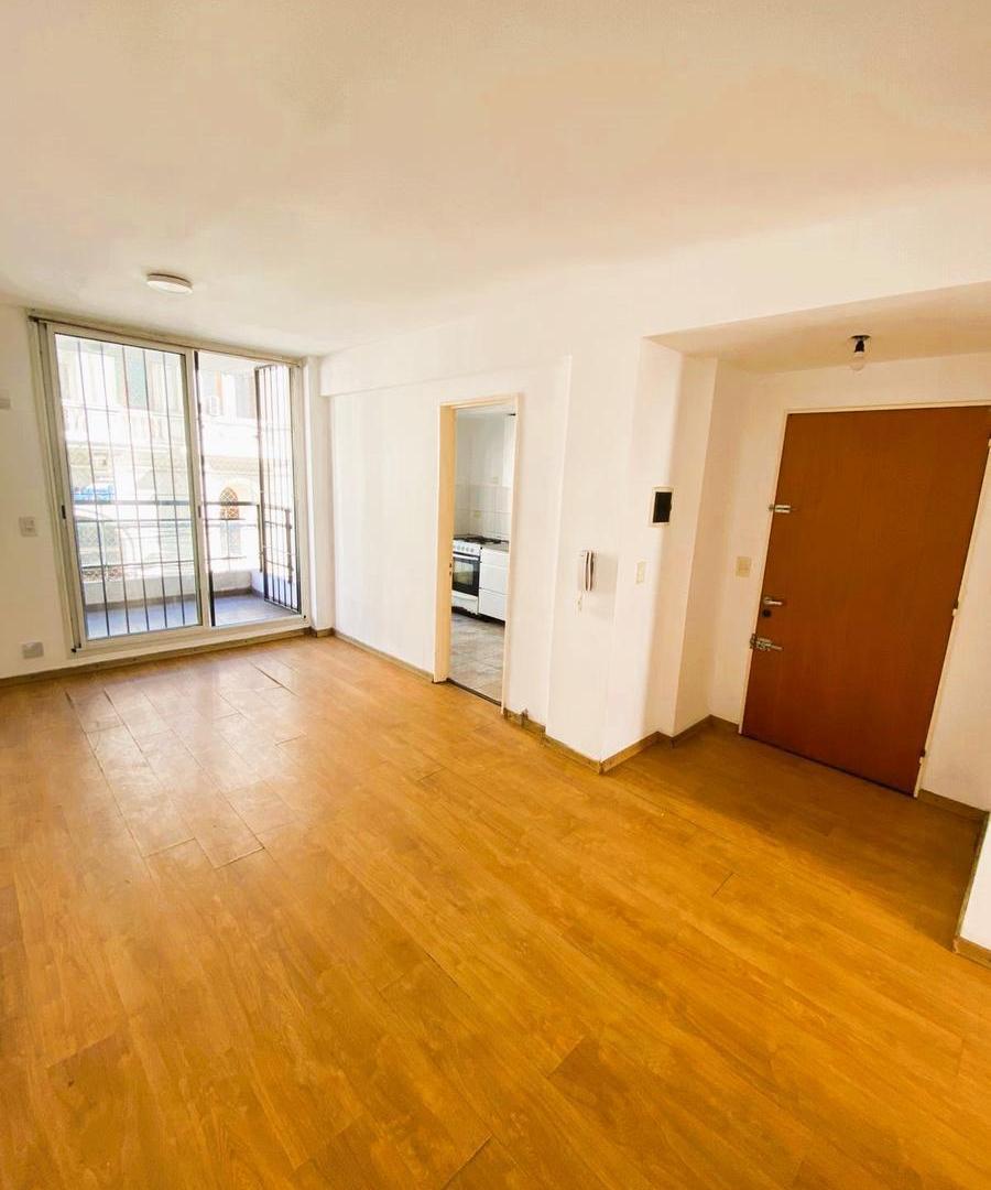 Foto de Departamento 1 dormitorio con patio y cochera, imagen 4