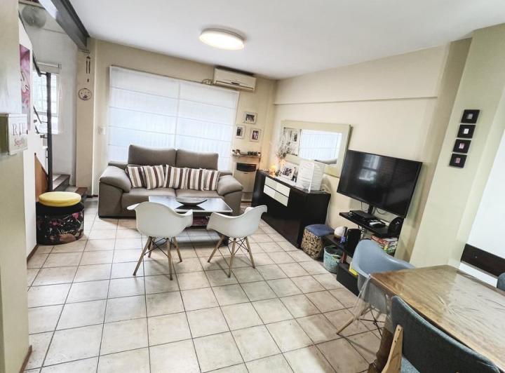 Dúplex de 3 ambientes con terraza y baulera propia 3