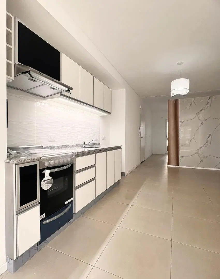 Monoambiente dividido de 50m2 con 2 balcones fte y cfte 2