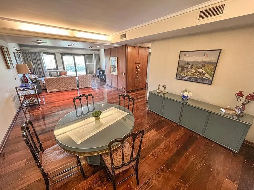 Piso de categoría en venta 4