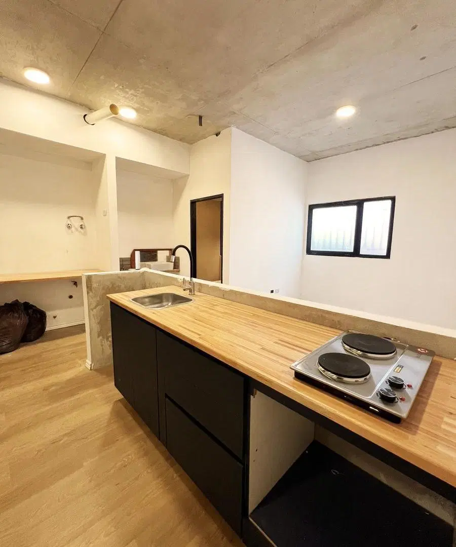 Monoambiente con Patio a la VENTA en Barracas 4