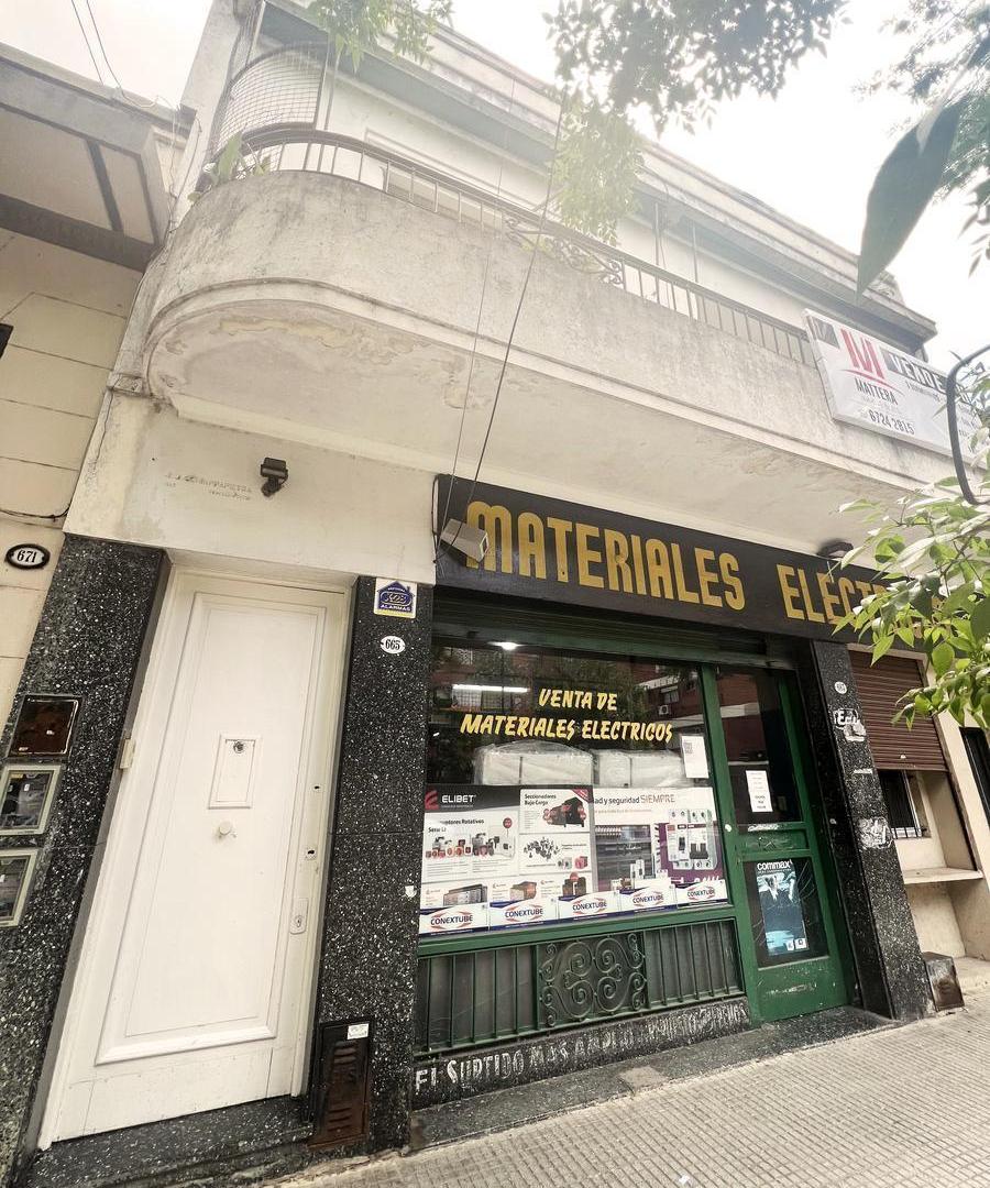 Venta PH 4 Ambientes Patio y Terraza - *SIN EXPENSAS. TODO ELÉCTRICO*