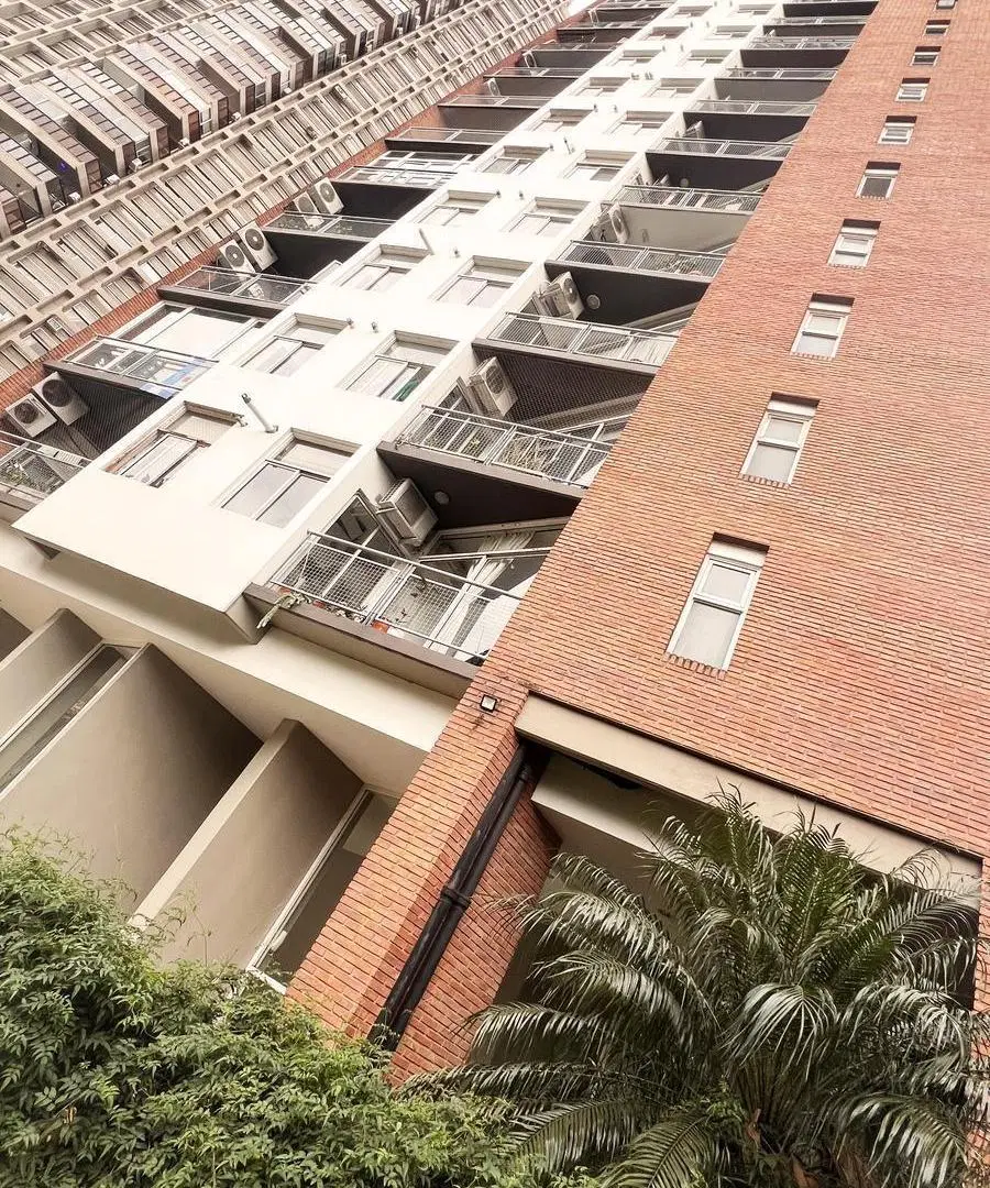 Departamento de 3 ambientes en imponente torre en Las Cañitas - Alquiler o venta 2