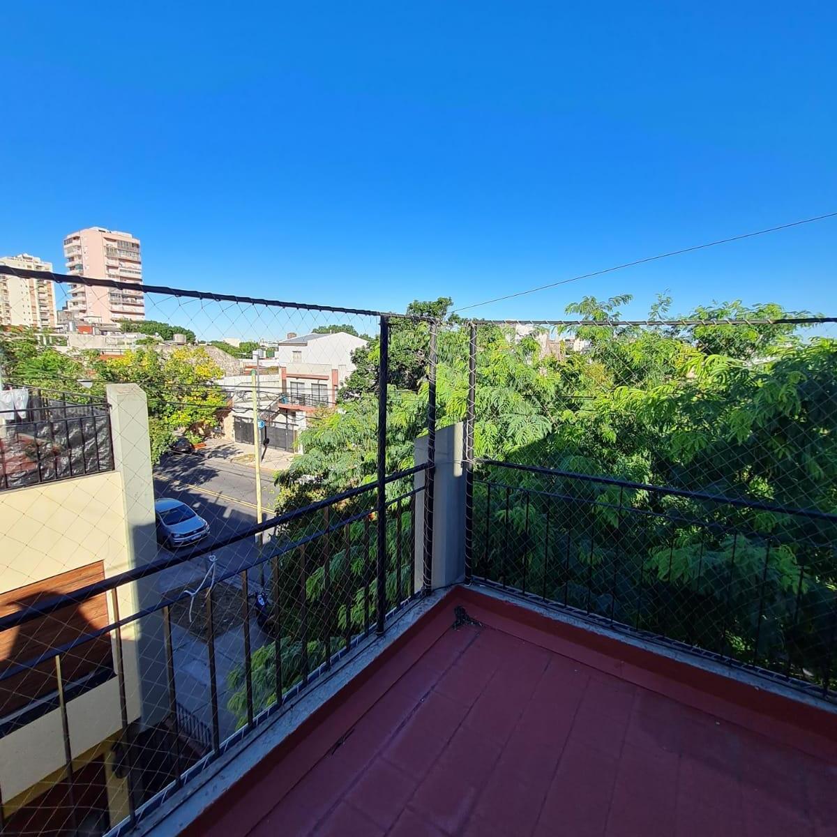 Floresta, Duplex 4 Ambientes Frente, en Excelente Estado con Cochera 1