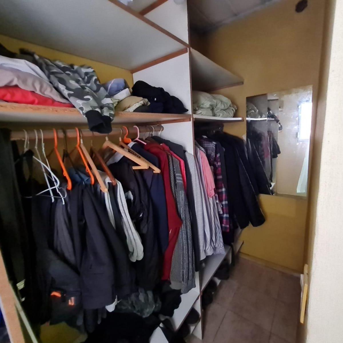 Floresta, Tipo Casa Fte, 5 Amb. Entrada Directa, 2 Plantas con Local o Cochera 3