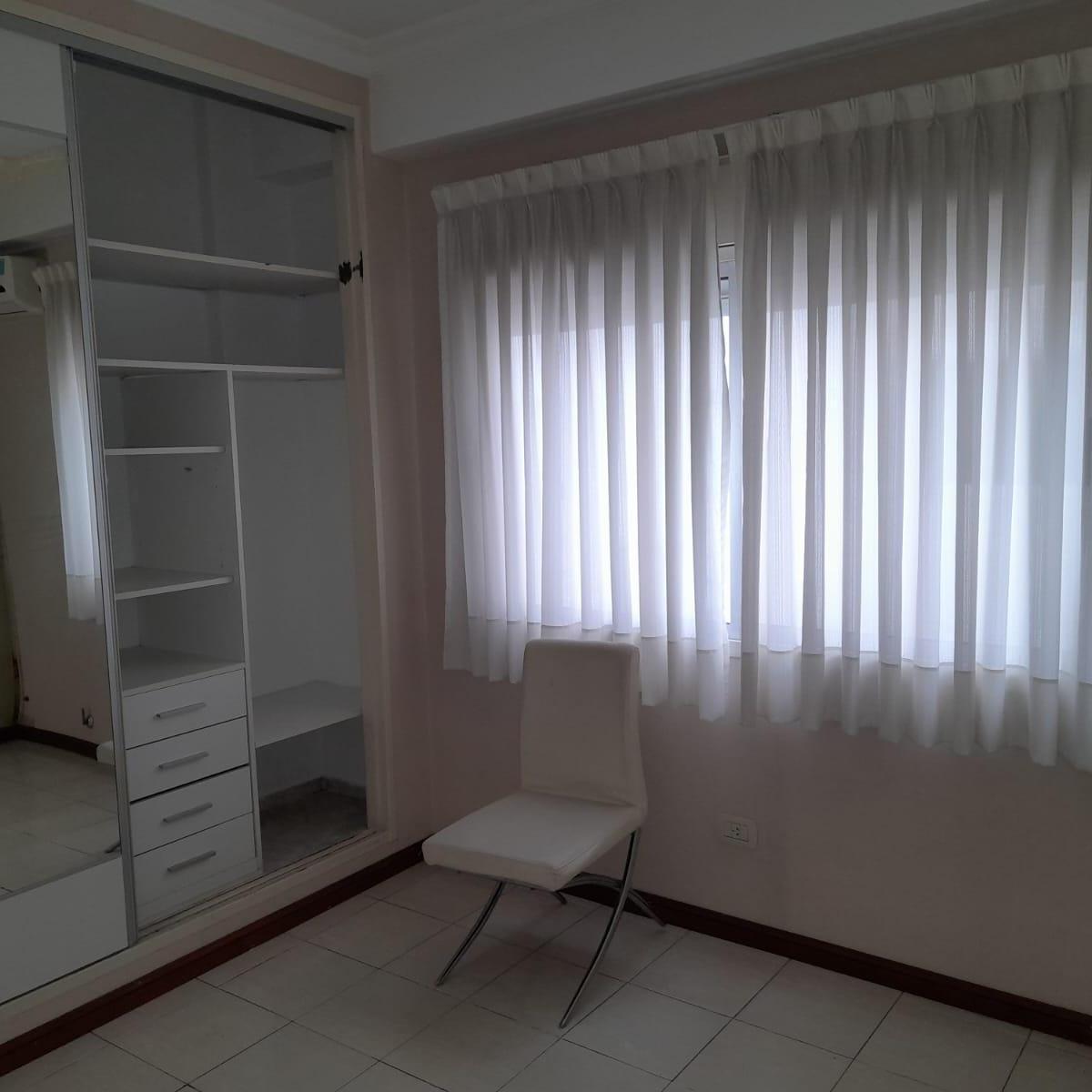 Monte Castro, Departamento de 3 Ambientes Fte C/ Balcon Super Luminoso 3