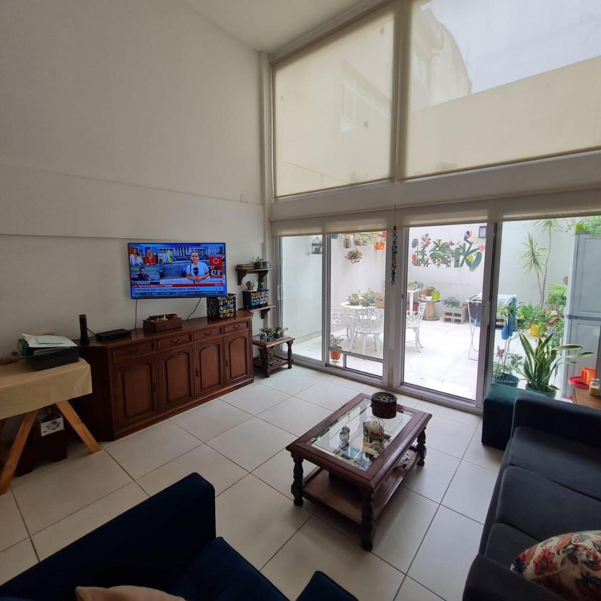 Foto de MONTE CASTRO, DEPARTAMENTO TIPO LOFT DE 80 M2 CUBIERTOS EN DOS PLANTAS, imagen 2