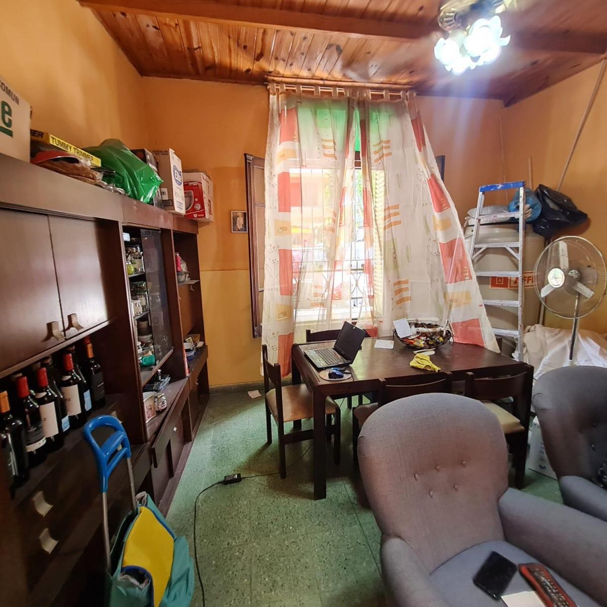 Casa 4 Ambientes en Esquina con Patio y Terraza, Lote Propio 5