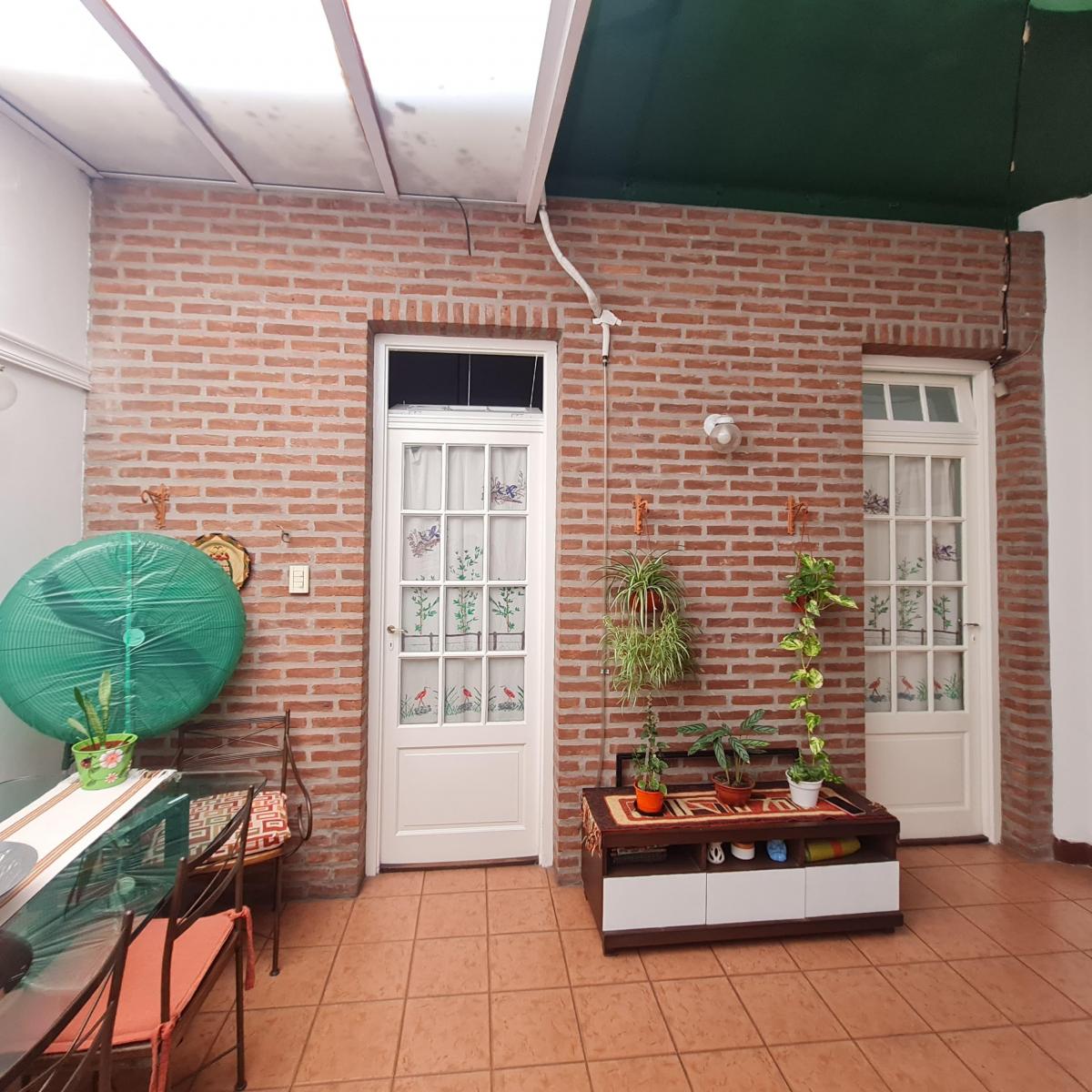 Tipo Casa 3 Ambientes con Patio, Terraza y Parrilla 3