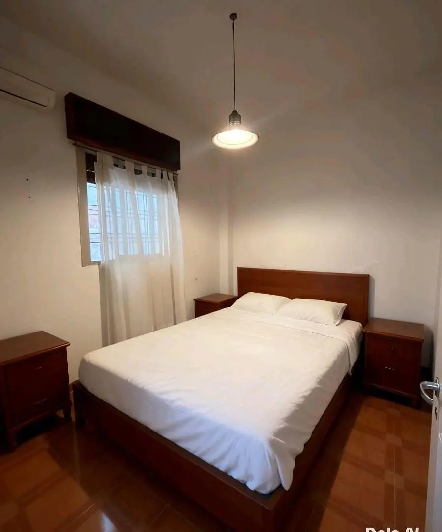 Departamento tipo casa 4 ambientes con patio y terraza ideal 2 familias 4