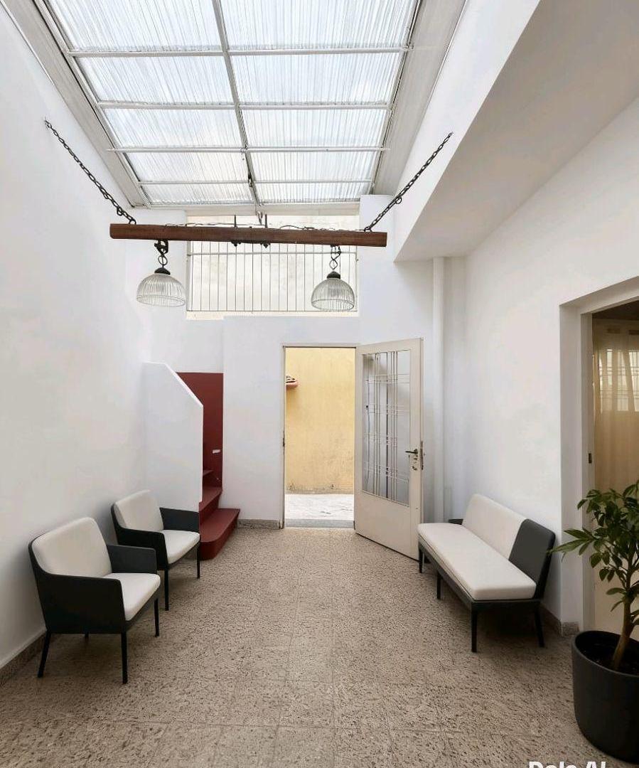 Departamento tipo casa 4 ambientes con patio y terraza ideal 2 familias