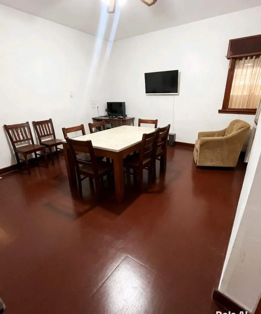 Departamento tipo casa 4 ambientes con patio y terraza ideal 2 familias 2